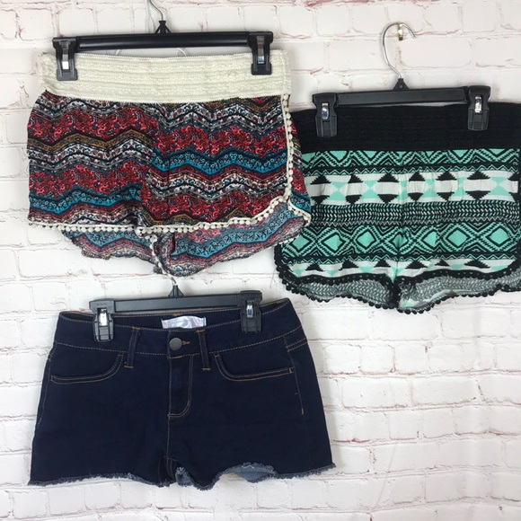 No Boundaries Pants - 3- No boundary 3 Pc. Stretch shorts